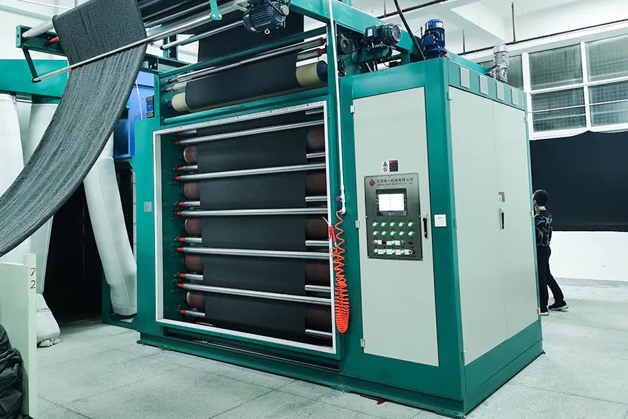 The MM-Model sueding machine installed on a mill floor