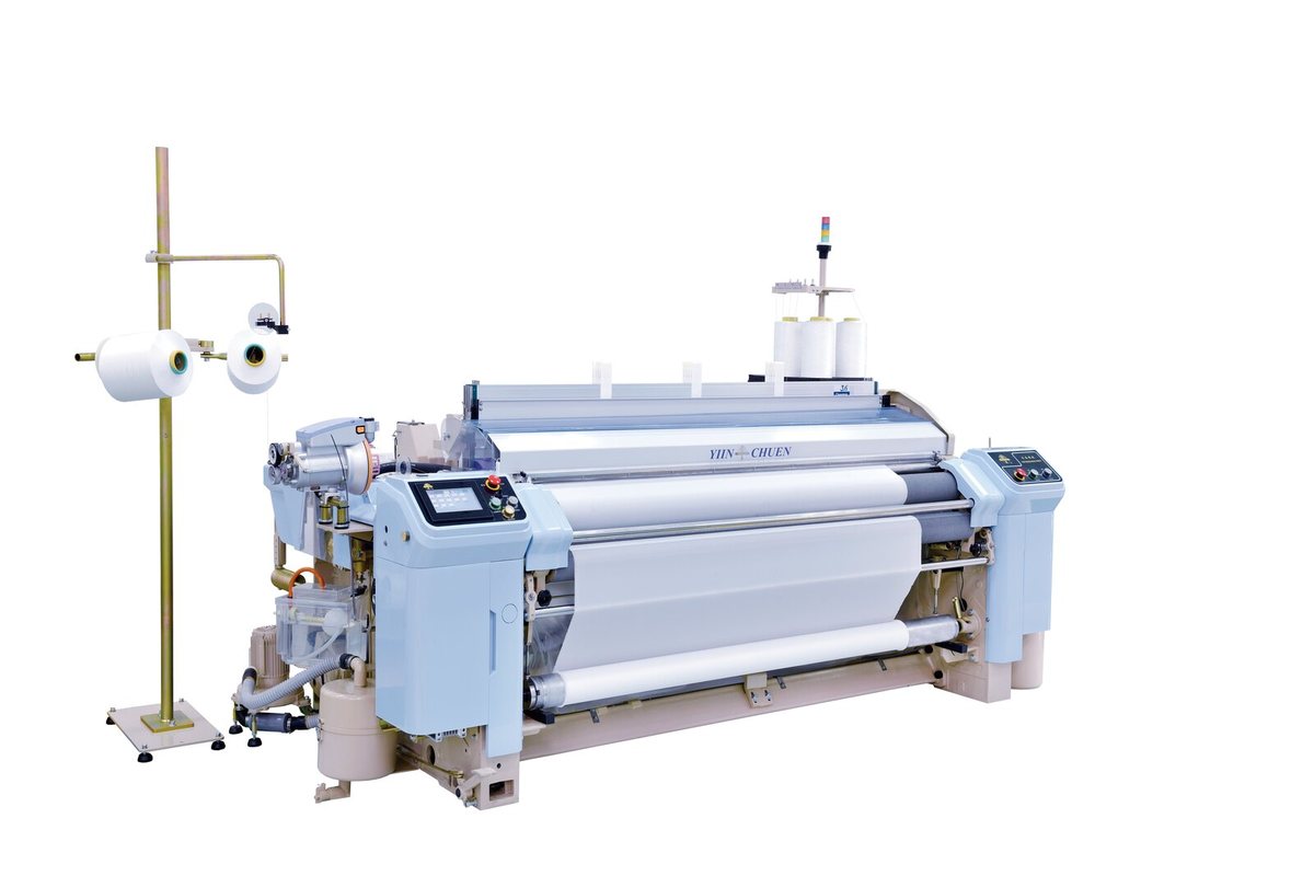 Yiin Chuen JW-871A water jet loom